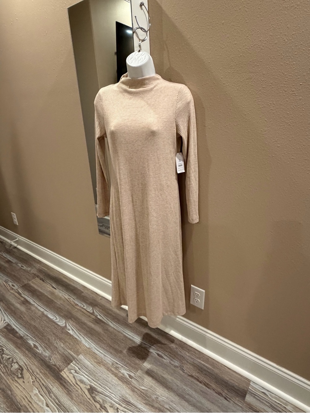 Source Unknown Beige Ribbed Long Sleeve Midi Dress